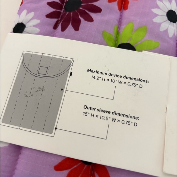 NWT BAGGU Puffy Nylon 16” Laptop Sleeve - Picture 7 of 13